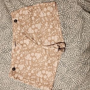 Gap Mid-Rise 2.5" Inseam Shorts